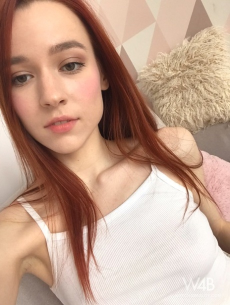 Ergenekon Çevresinde VIP Model Hazal ile Özel Randevu
